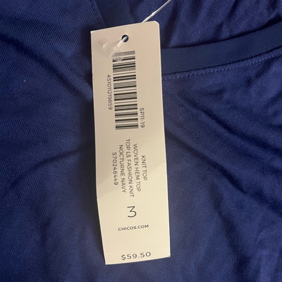 Chico’s Women’s Blue Knit Top - Picture 2 of 3